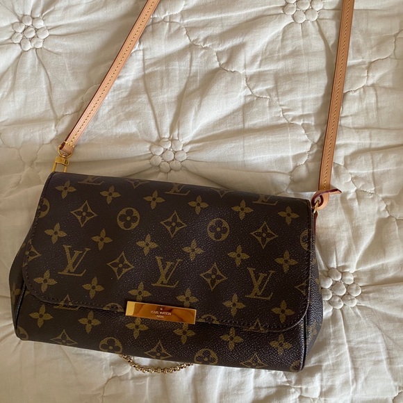 Louis Vuitton Favorite MM - Picture 2 of 10